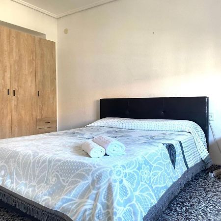Private Room In Shared Apartment Valencia Workstay Exterior photo