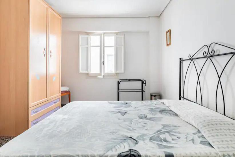 Private Room In Shared Apartment Valencia Workstay Exterior photo